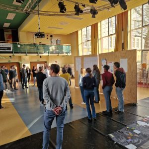 Jugendliche bei einem Workshop von Kulturerben e.V.