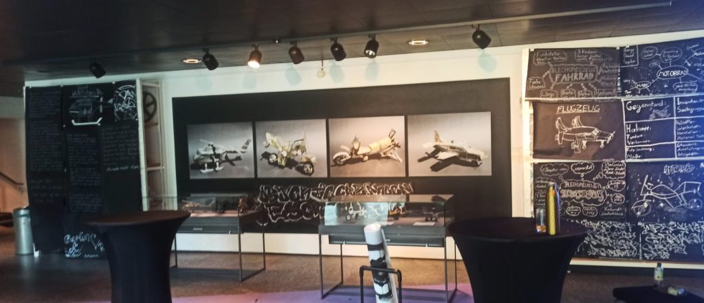 Ausstellung „Objekte erzählen Geschichte(n)“ im Forschungscampus Dahlem